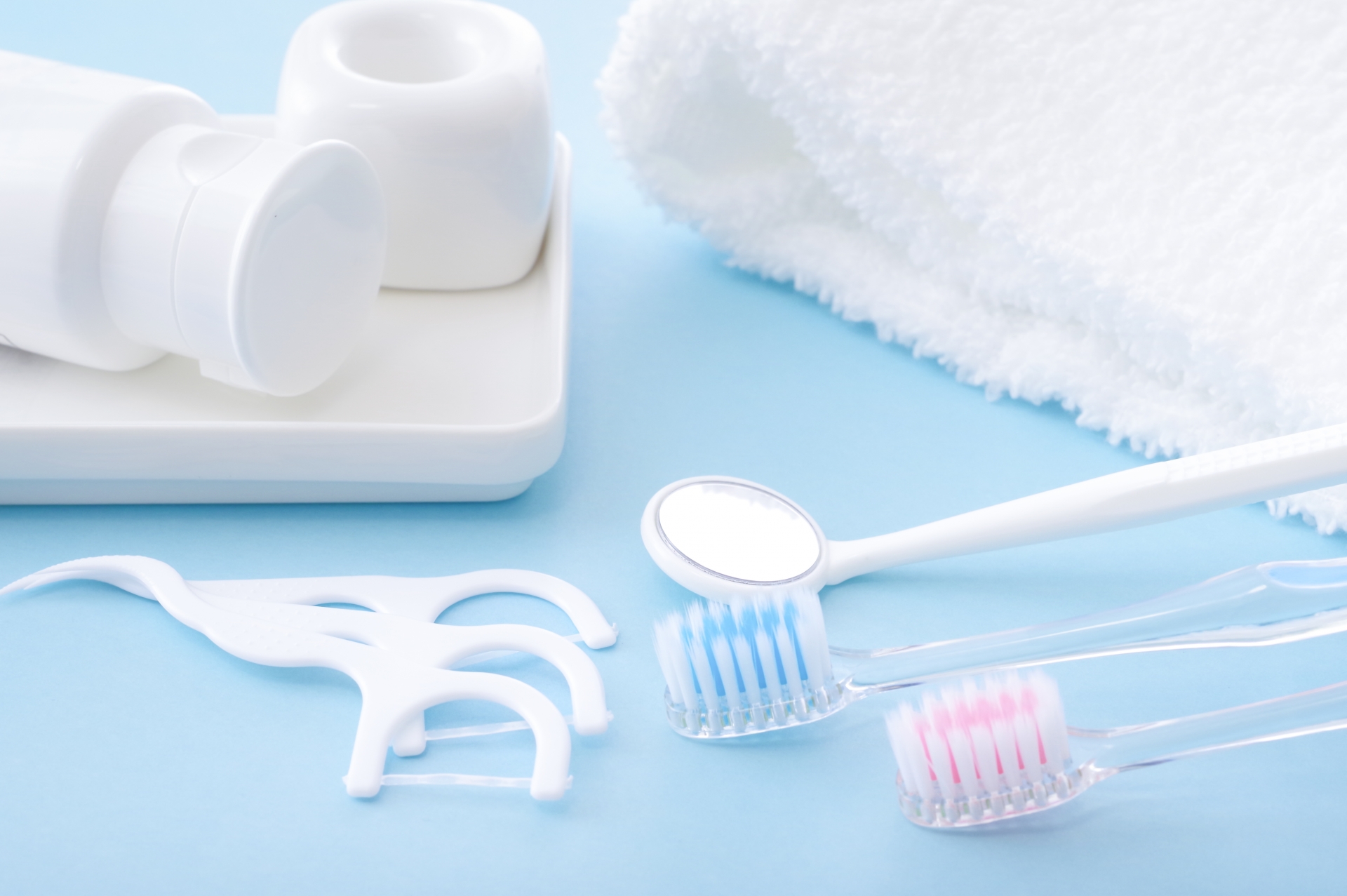 口の中に潜む細菌が引き起こす「むし歯」