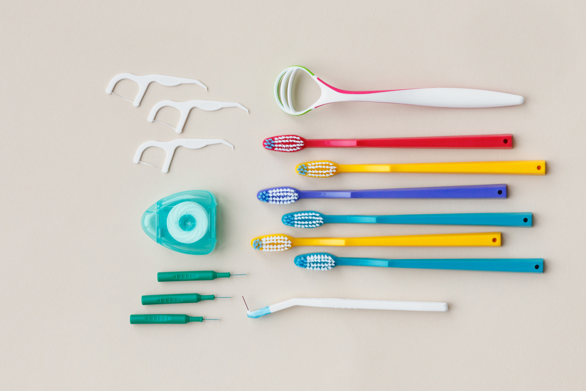 口の中に潜む細菌が引き起こす「むし歯」